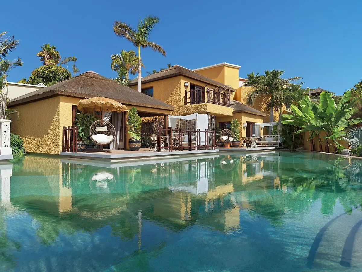 Royal River & Spa, Luxury Hotel (Adults Only) Fanabe
